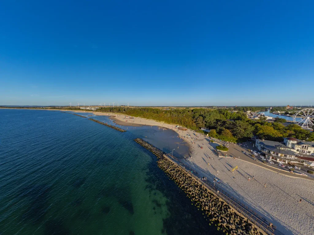 darłówko wschodnie widok na plażę